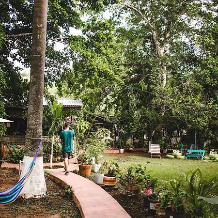 Yaxche Centro Hostal y Camping Bacalar Esterno foto